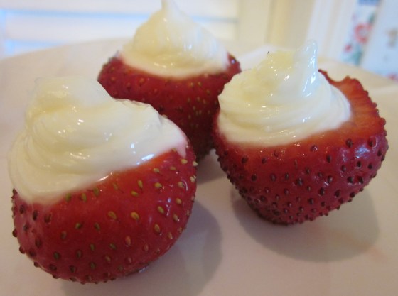 Cheesecake Stuffed Strawberries Recipe